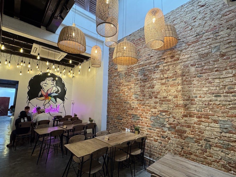 PINWHEEL RESTO CAFE